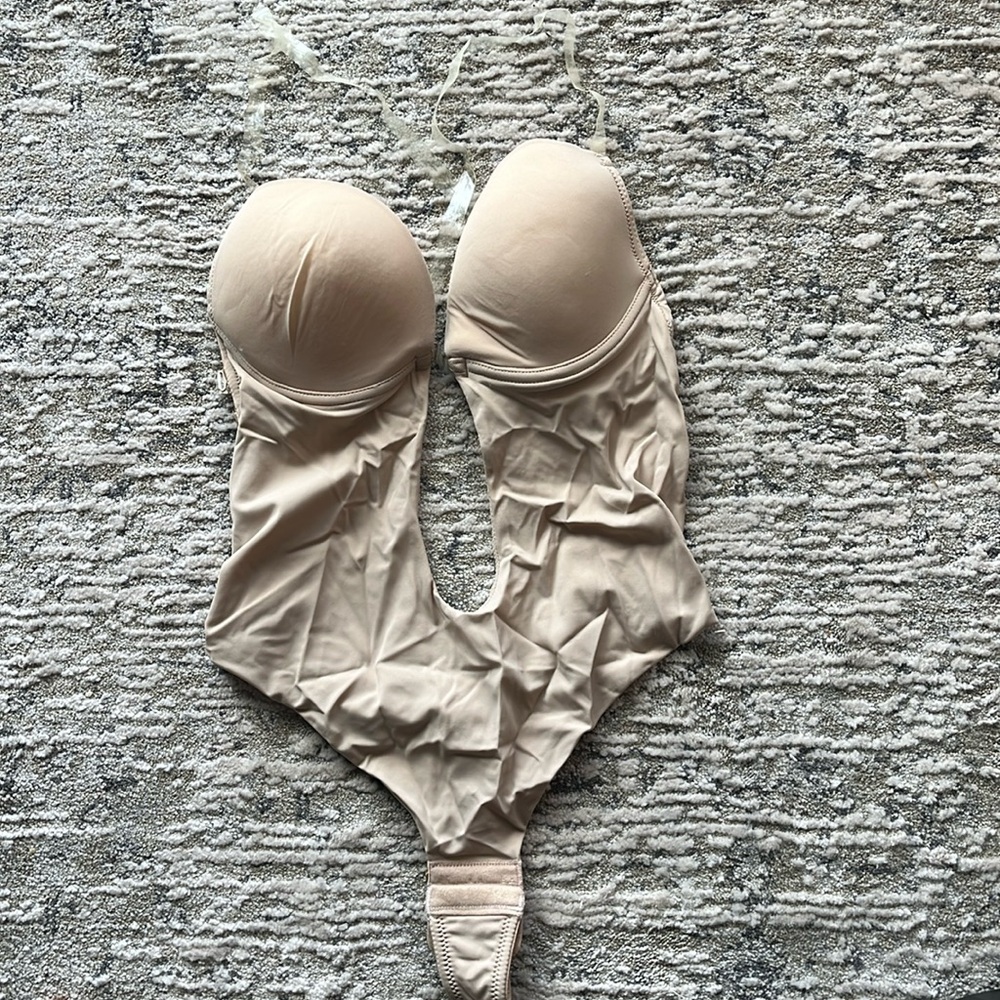 Backless & plunge bra body suit